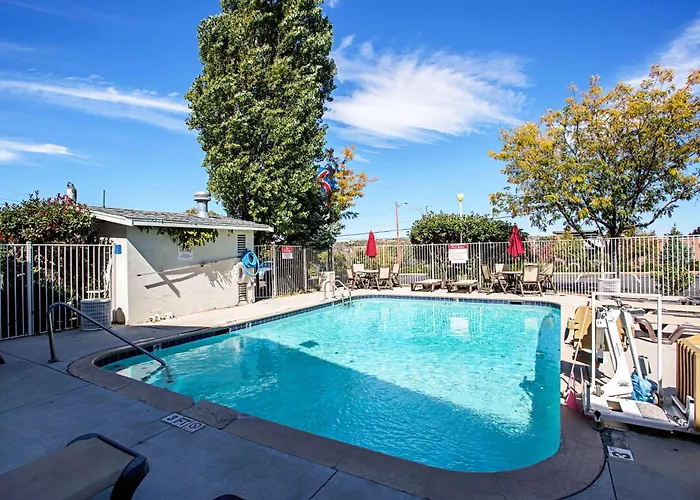 6-prescott, Az Hotel